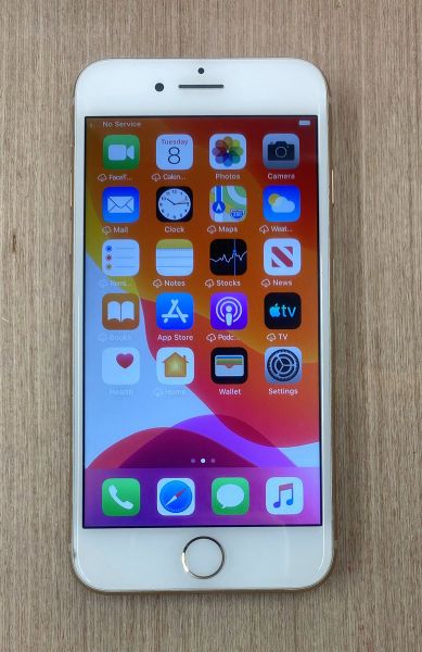 File:17A508 homescreen normal.jpg