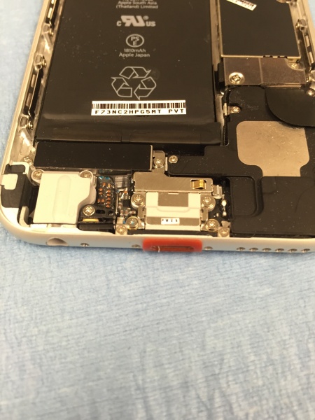 File:IPhone6PVT2.jpg